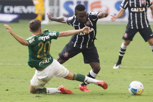 Durante o jogo realizado esta tarde na Allianz Arena entre Palmeiras x Corinthians, jogo válido pela 3ª rodada do Campeonato Paulista de 2015