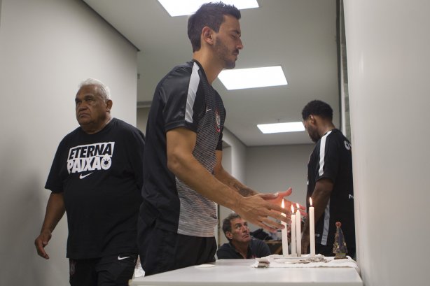 Nos vestiários antes do jogo realizado esta tarde na Allianz Arena entre Palmeiras x Corinthians, jogo válido pela 3ª rodada do Campeonato Paulista de 2015