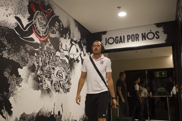 Nos vestiários antes do jogo realizado esta tarde na Arena Corinthians entre Corinthians x Botafogo/RP, jogo válido pela 5ª rodada do Campeonato Paulista de 2015