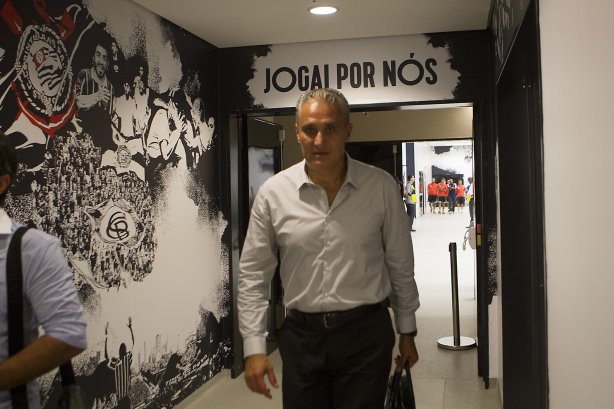Nos vestiários antes do jogo realizado esta tarde na Arena Corinthians entre Corinthians x Botafogo/RP, jogo válido pela 5ª rodada do Campeonato Paulista de 2015