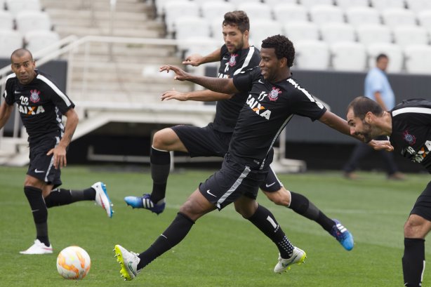 Durante o treino desta tarde na Arena Corinthians, zona leste da cidade. O próximo jogo será amanhã, quarta-feira, dia 18/02 contra o São Paulo, na Arena Corinthians, jogo de ida da fase classificatoria da Copa Libertadores da América 2015