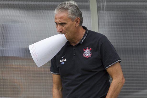 Durante o treino desta tarde na Arena Corinthians, zona leste da cidade. O próximo jogo será amanhã, quarta-feira, dia 18/02 contra o São Paulo, na Arena Corinthians, jogo de ida da fase classificatoria da Copa Libertadores da América 2015