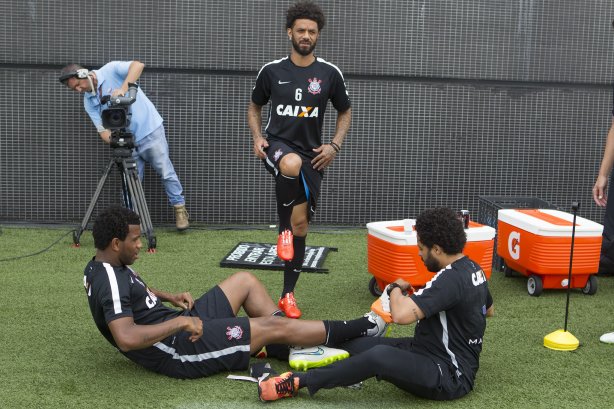 Durante o treino desta tarde na Arena Corinthians, zona leste da cidade. O próximo jogo será amanhã, quarta-feira, dia 18/02 contra o São Paulo, na Arena Corinthians, jogo de ida da fase classificatoria da Copa Libertadores da América 2015