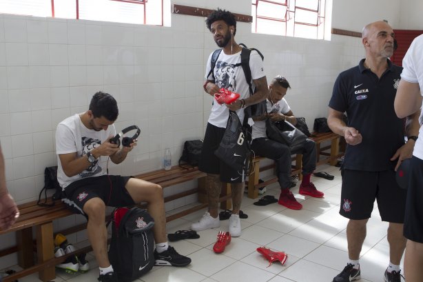 Nos vestiários antes do jogo realizado esta tarde no estádio Novelli Jr. entre Ituano x Corinthians, válido pela 6ª rodada do Campeonato Paulista de 2015