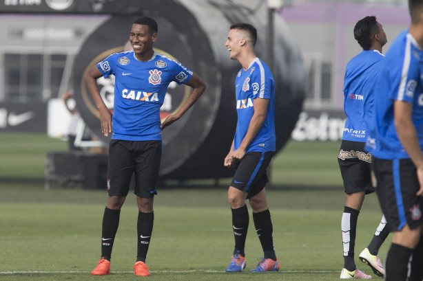 Timão se prepara para o confronto deste sábado, diante do Atlético-PR