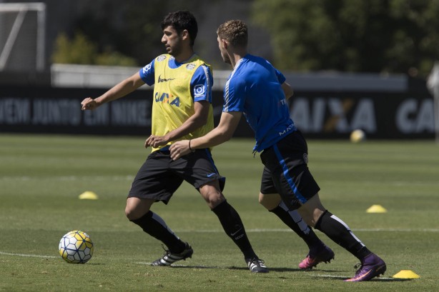 Além de depender de resultados negativos de Botafogo e Atlético-PR