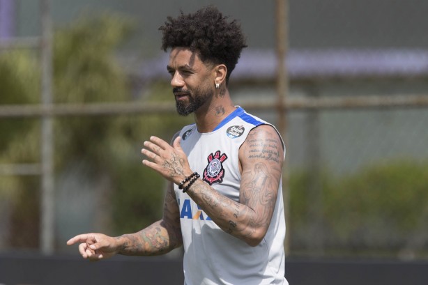 Cristian foi o primeiro volante titular do Timão no final de 2016