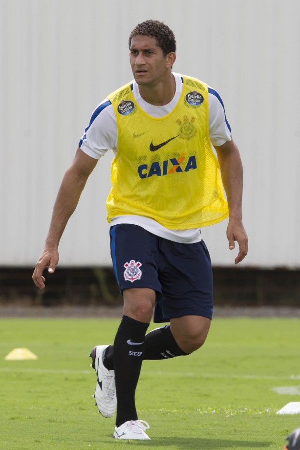 Pablo em treino no CT Joaquim Grava