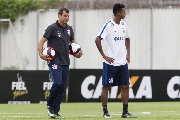 O time conta com dez desfalques neste início de temporada