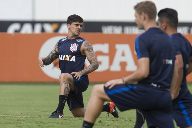 Corinthians e Ferroviria se enfrentam nesta quarta