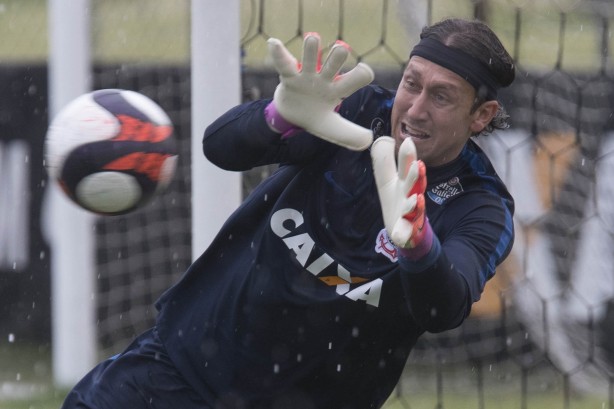 Goleiro titular, Cssio participou da atividade no CT Joaquim Grava