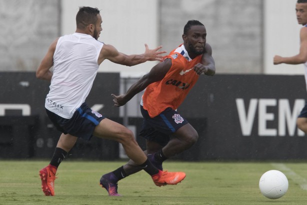 Mendoza foi o grande destaque do treino desta quinta