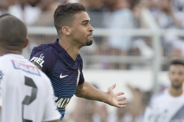 Léo Santos anotou seu primeiro gol contra a Ponte Preta, pelo Paulistão