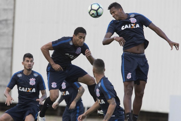 Corinthians e Luverdense se enfrentam s 19h30, na Arena 