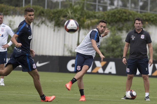Já os reservas e poupados, foram a campo no CT
