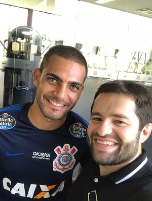 Clayton é o novo reforço do Corinthians