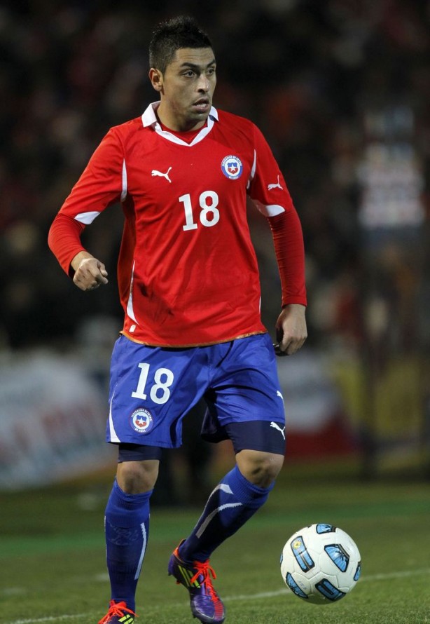 Gonzalo Jara é titular da LA U