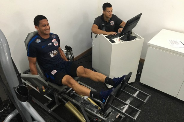 Em contrapartida, Pablo suou a camisa no Lab R9