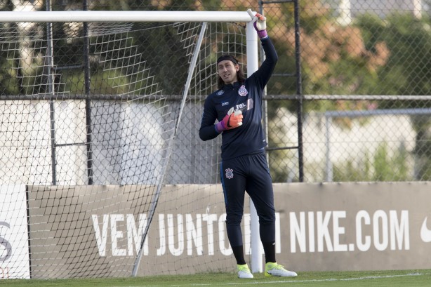 Goleiro Cássio será titular contra o Internacional, na Arena