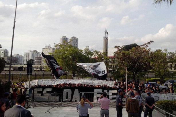 Protesto na Assembleia de SP