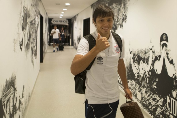 Romero chegando à Arena para enfrentar o Internacional, pela Copa do Brasil