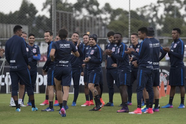 O Corinthians entra em campo neste domingo, contra a Ponte Preta