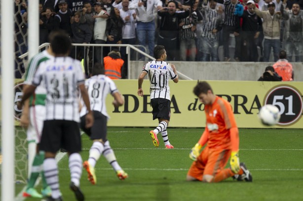 Primeiro Drbi da Arena foi vencido pelo Corinthians por 2 a 0