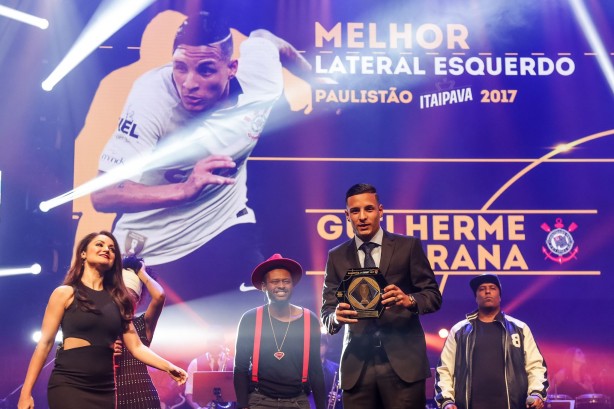 Cria da base, Guilherme Arana foi eleito o melhor lateral esquerdo do Paulistão 2017