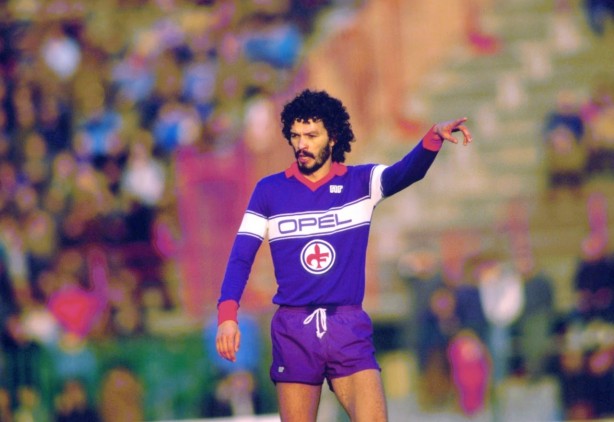 Sócrates jogou na Fiorentina em 1984 e 1985
