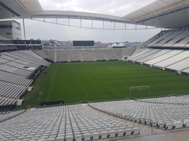 Visão do varandão, localizado ao lado do telão no setor Sul
