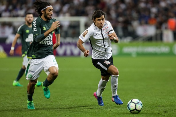O time tentou criar algumas chances, mas não encontrou espaço