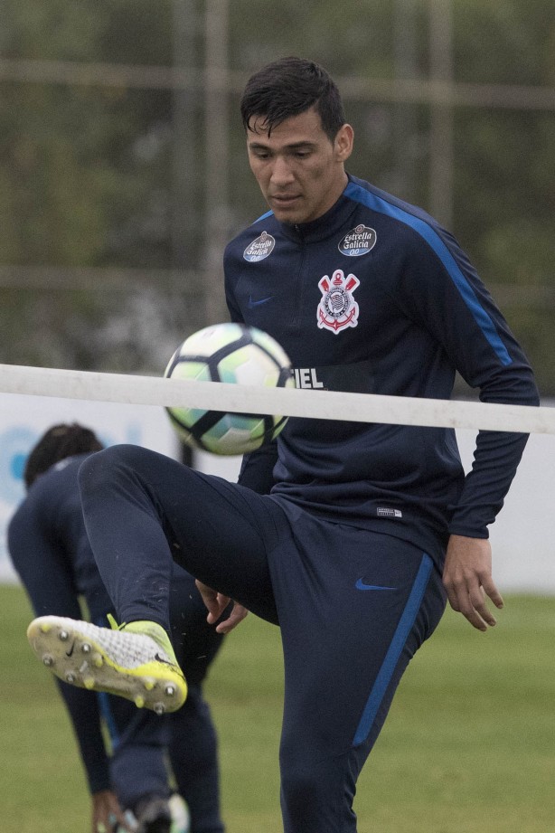 Balbuena foi um dos convocados da seleção paraguaia e vai desfalcar o Timão