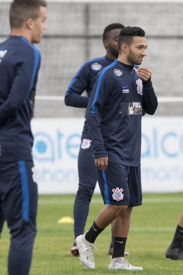 O novato Clayson também deu as caras no treino de hoje