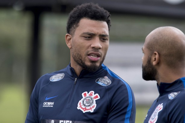 A compra de Kazim, vindo do Coritiba, foi alvo de polêmica nos últimos dias