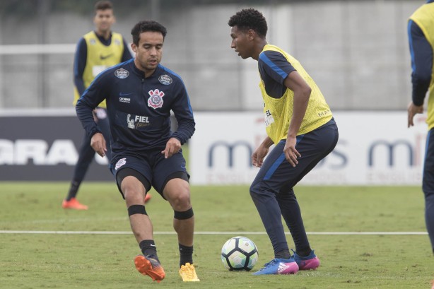 O treino da manhã de sábado foi o último antes do jogo contra o Vitória