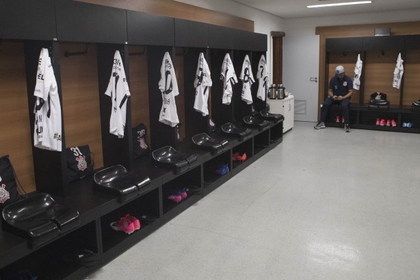 Tudo arrumadinho no vestiário para a partida contra o Vitória, na Fonte Nova