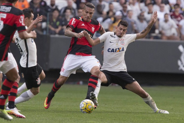 Meu melhor jogo com a camisa do Corinthians, diz Pedro sobre chocolate sobre Flamengo