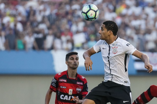 Pablo voltou de lesão e jogou normalmente contra o Atlético-GO
