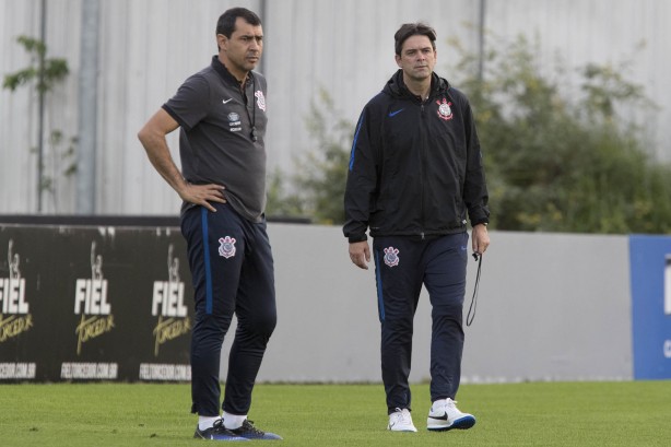 Fábio Carille e Cuca no treino dessa terça-feira