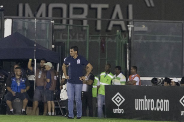 Carille comandou a equipe contra o Vasco
