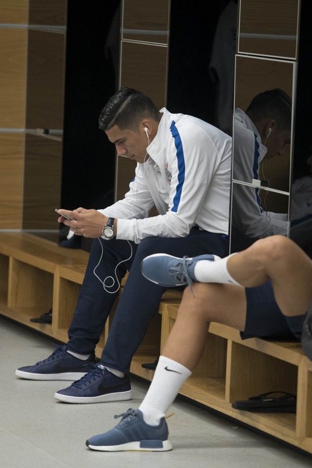 Balbuena está no vestiário da Arena para enfrentar o Cruzeiro