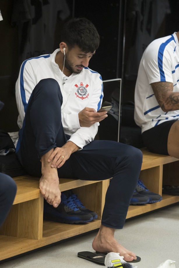 Camacho está no vestiário da Arena para enfrentar o Cruzeiro