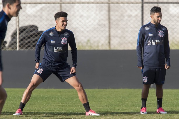 Marquinhos Gabriel e Clayson treinam para encarar o Bahia