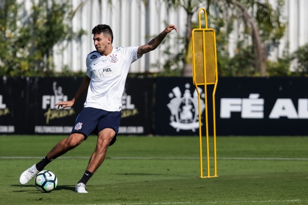 O Corinthians entra em campo neste domingo, às 16h (de Brasília)