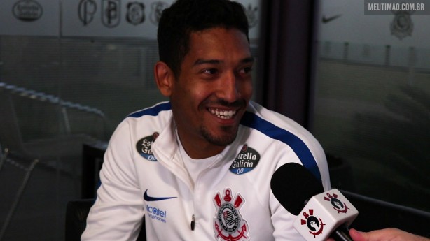 Léo Príncipe concedeu entrevista ao Meu Timão na tarde de quinta