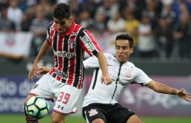 Marcinho jogou na base do Corinthians entre 2012 e 2015