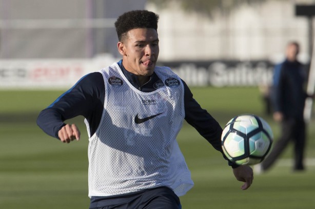 Marquinhos Gabriel vai ganhando mais espaço no time