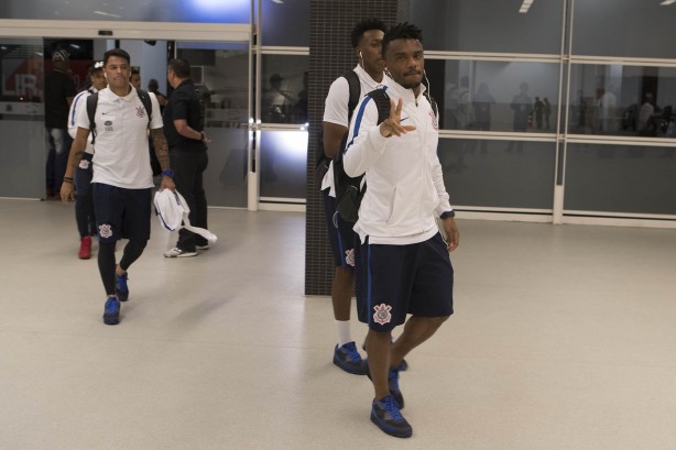Paulo Roberto chega à Arena para duelo contra o Atlético-PR