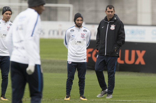 Clayson no treino da tarde terça-feira no CT