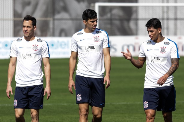 O Timão treino na manhã deste sábado